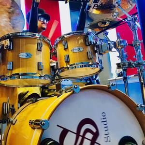 Meet your Posher, Aaron